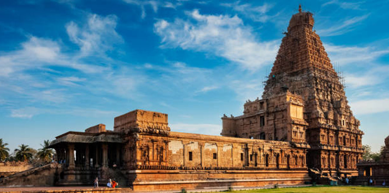Sri Neelakandeswarar Neelambigai Temple Thiruvidaimaruthur Thanjavur